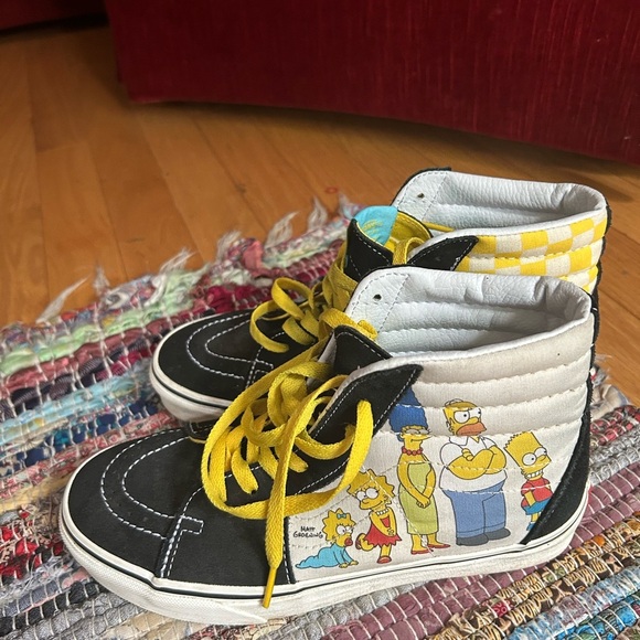 Men's The Simpsons Van's Shoes Sneakers Size M6 W7.5 - Picture 2 of 16